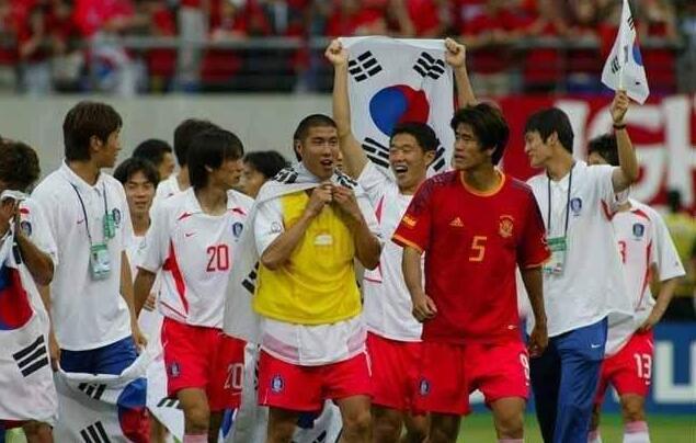 凭借人民日 凭借人民日